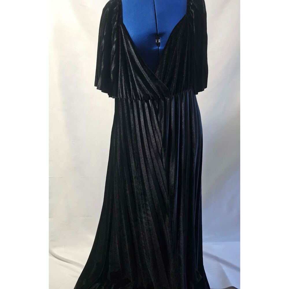 ASOS DESIGN Curve Black Maxi Dress Size 18 Flutter Sleeve Plunge Pleated